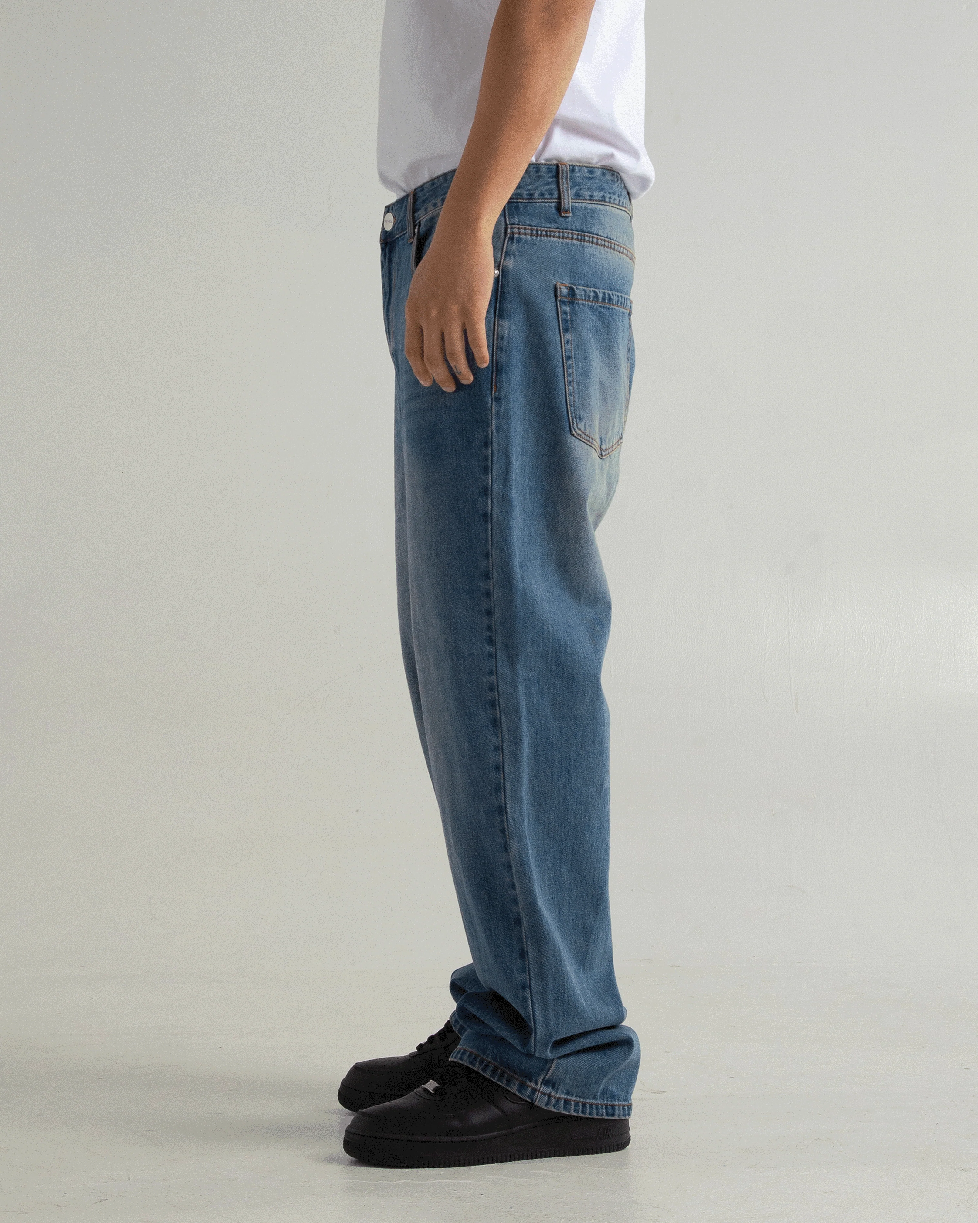 13.0oz Sandwashed Denim - Image 3