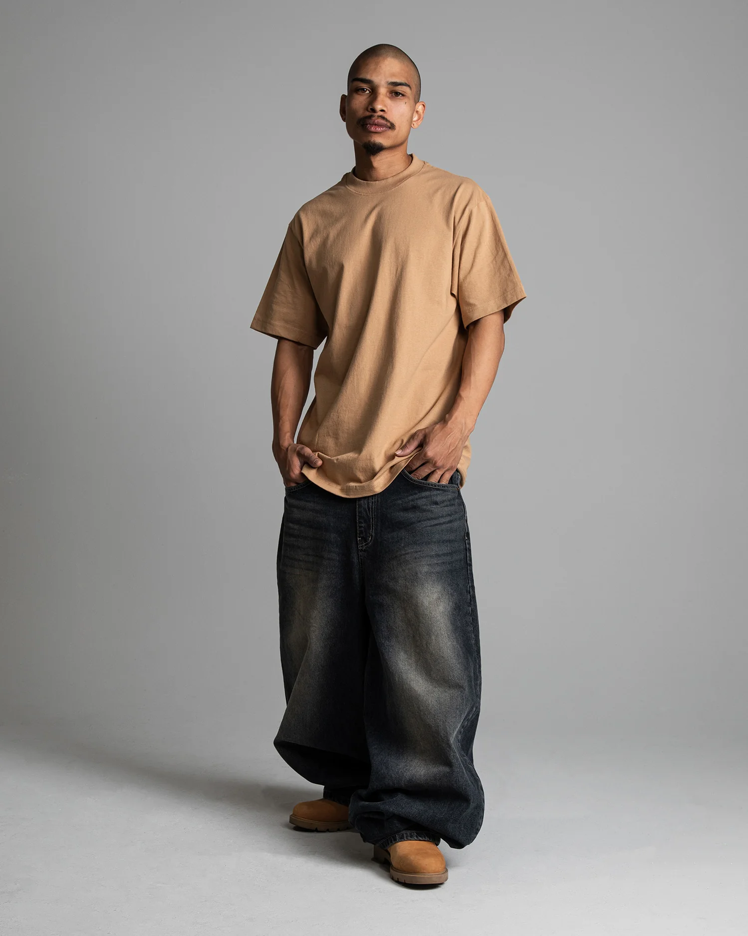 7.5oz Max Heavyweight Short Sleeve - Image 11