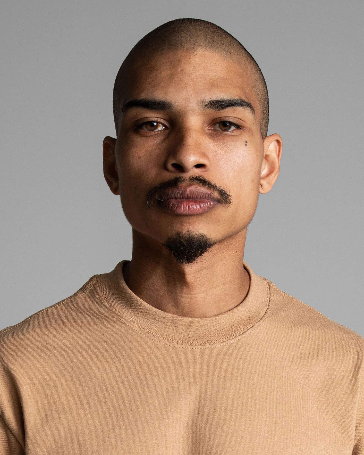 7.5oz Max Heavyweight Short Sleeve - Image 15