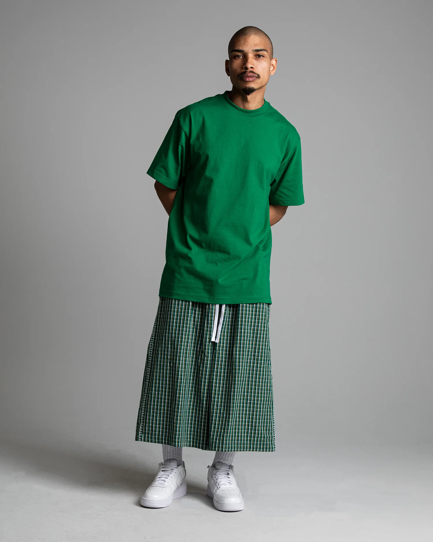 7.5oz Max Heavyweight Short Sleeve - Image 31