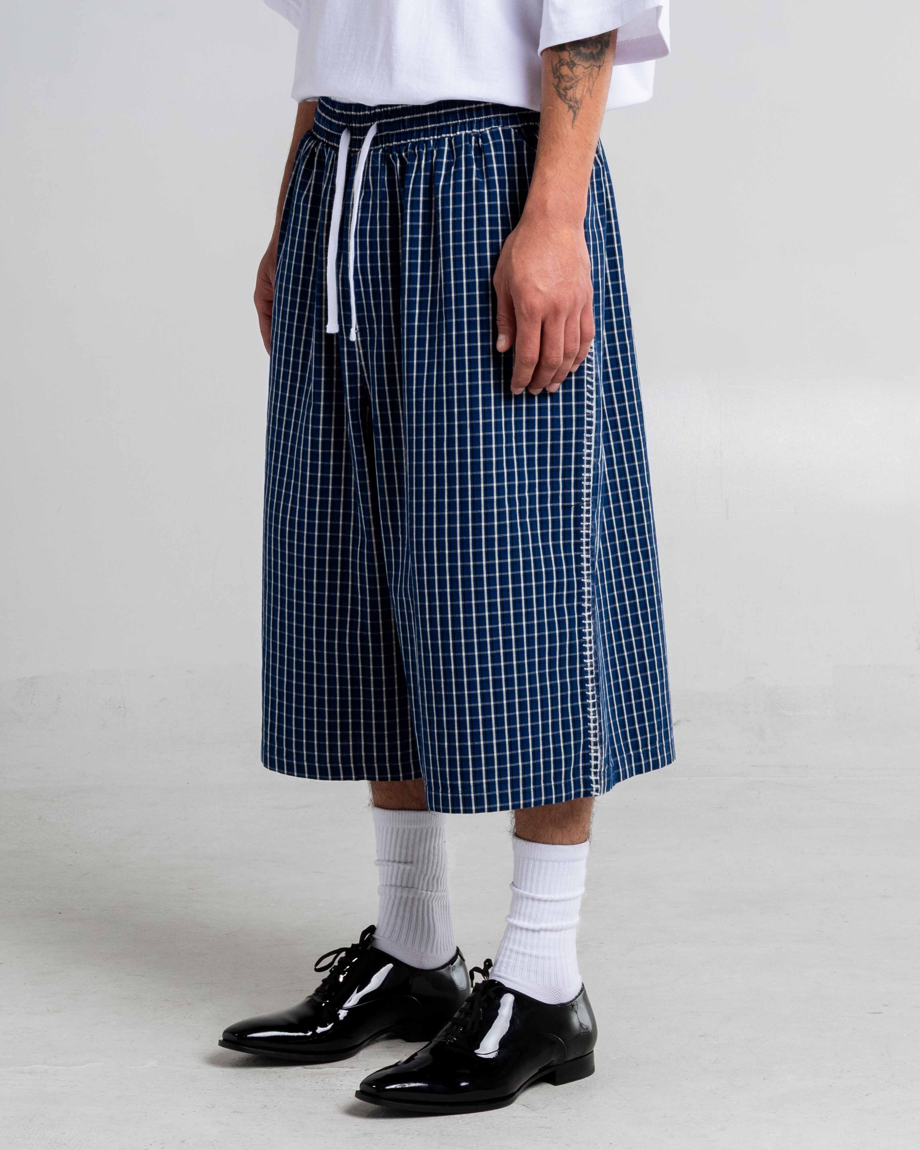 Baggy Plaid Shorts - Image 17