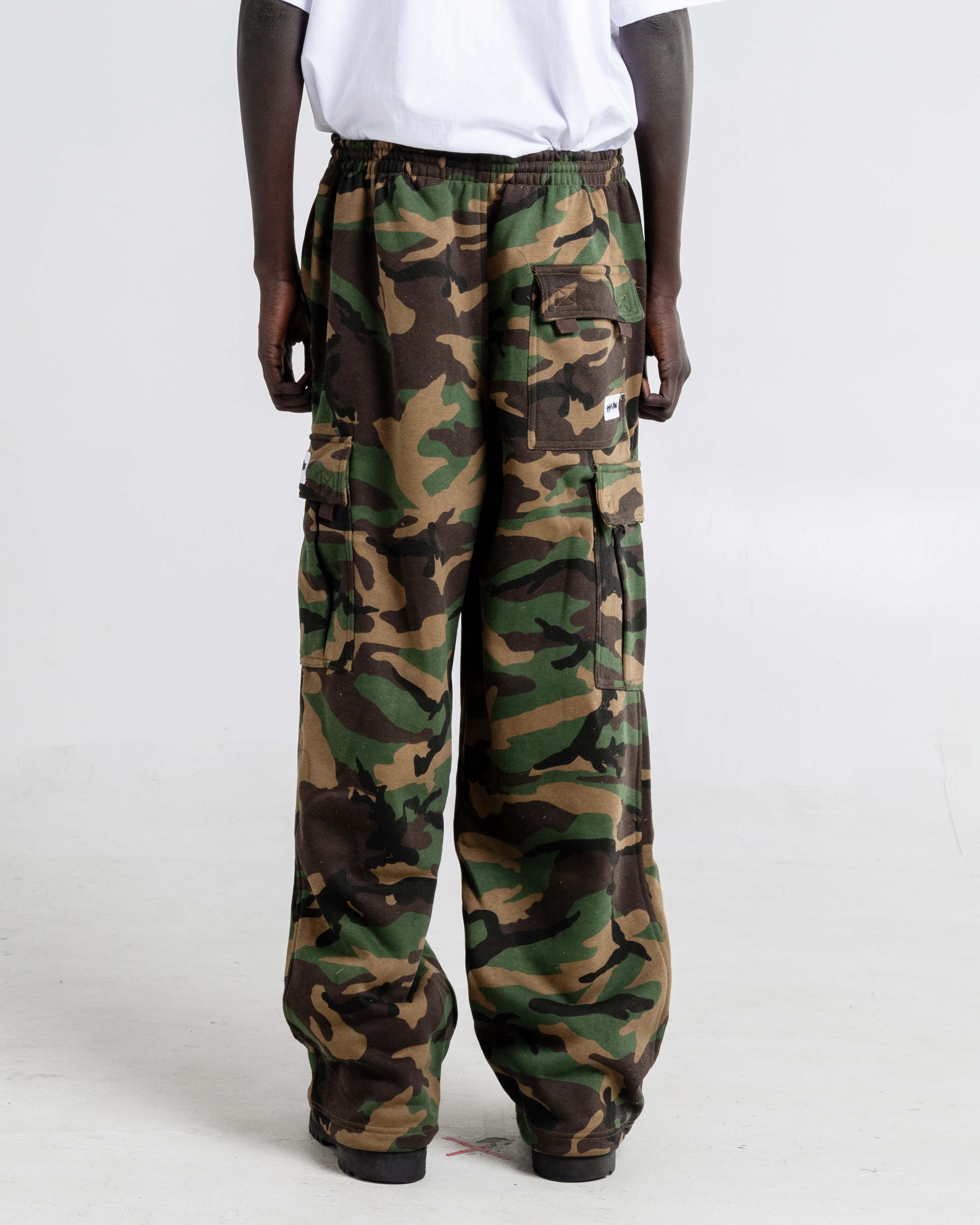 Heavy Fleece Cargo Pants - Image 15