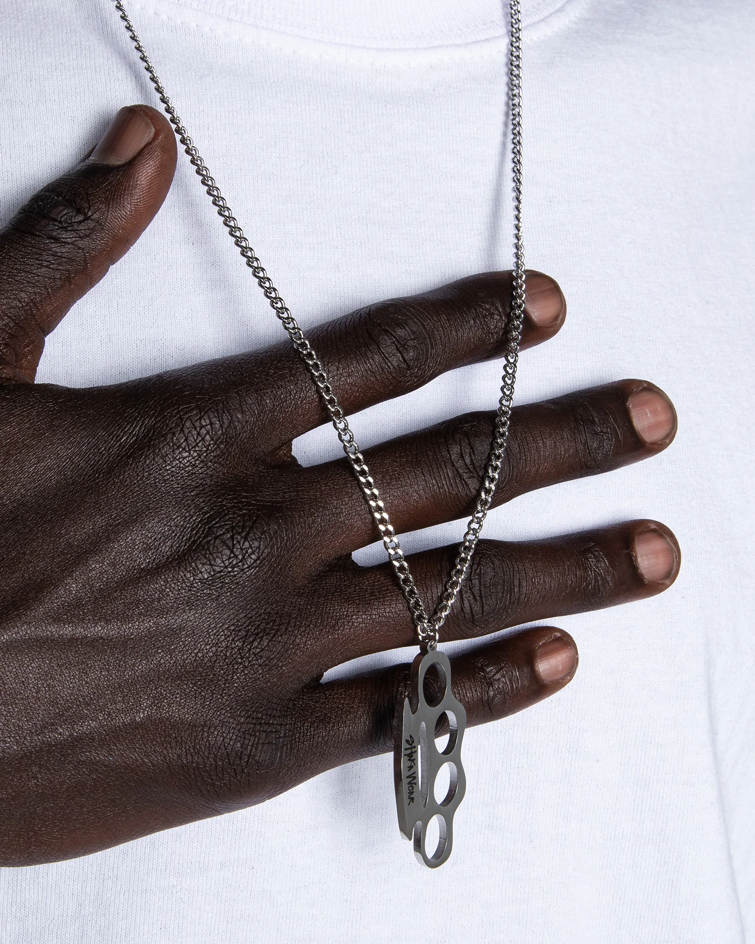Knuckle Pendant Chain - Image 4