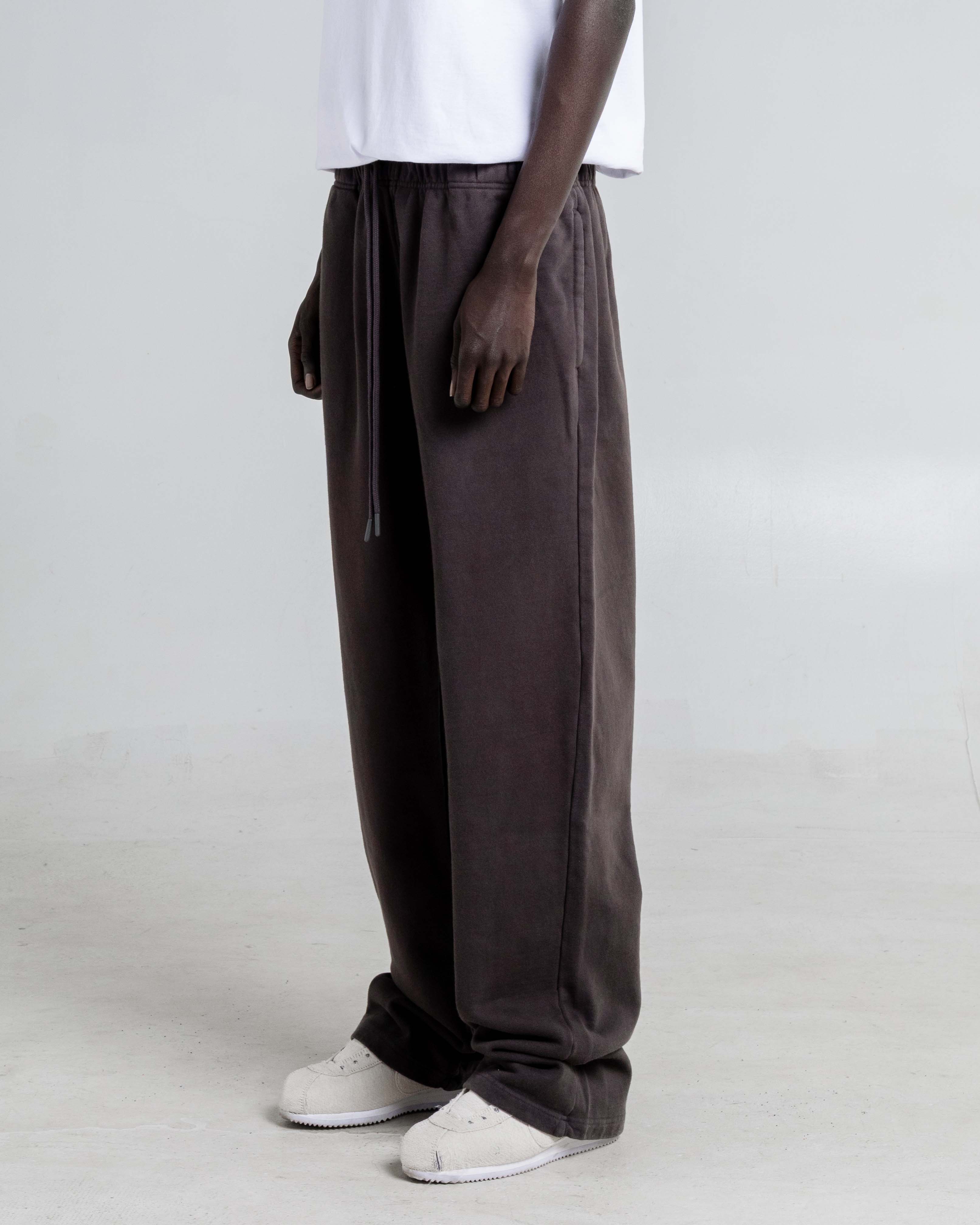Los Angeles 13.5oz Heavyweight Garment Dye Baggy Sweatpants - Image 21
