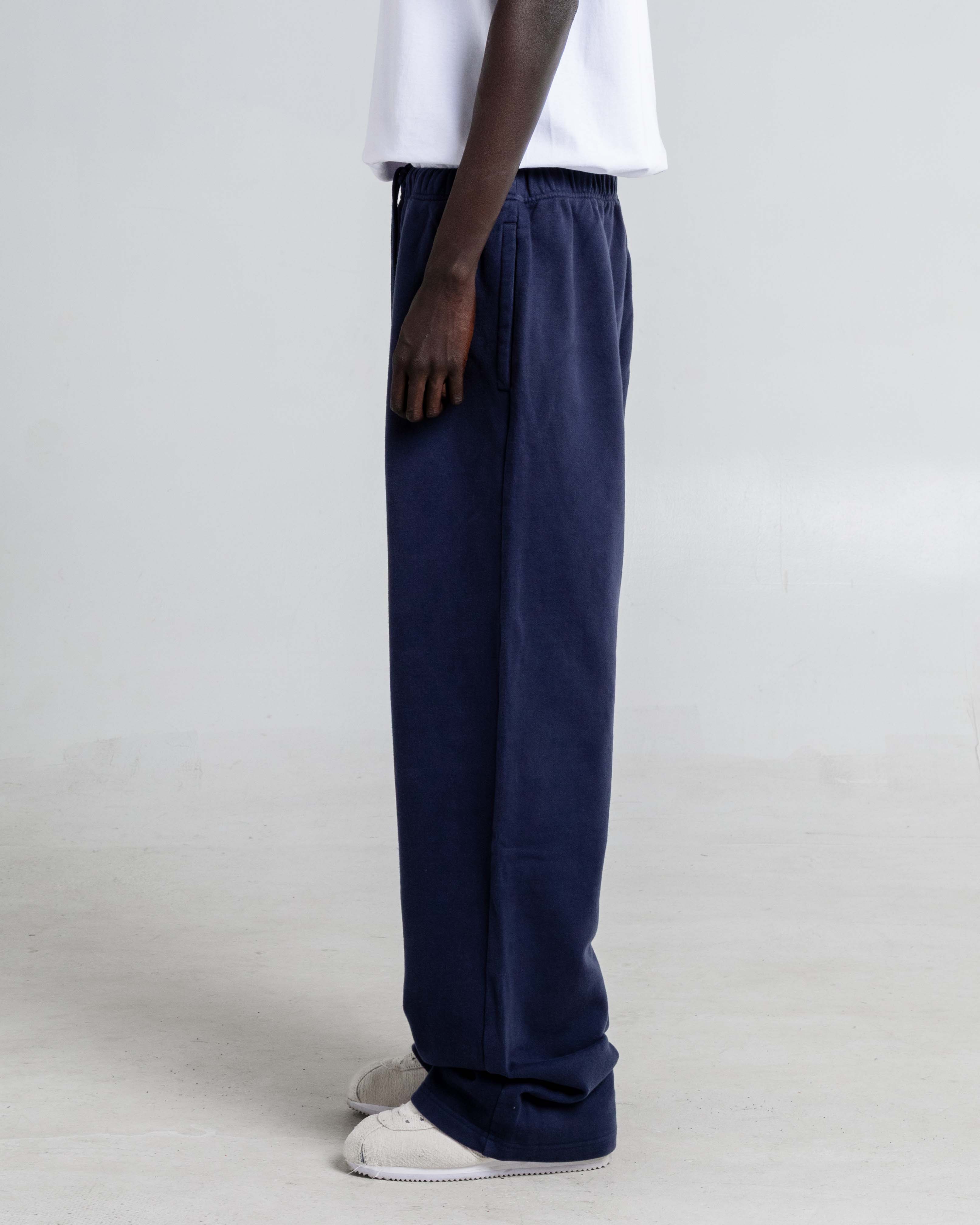 Los Angeles 13.5oz Heavyweight Garment Dye Baggy Sweatpants - Image 4