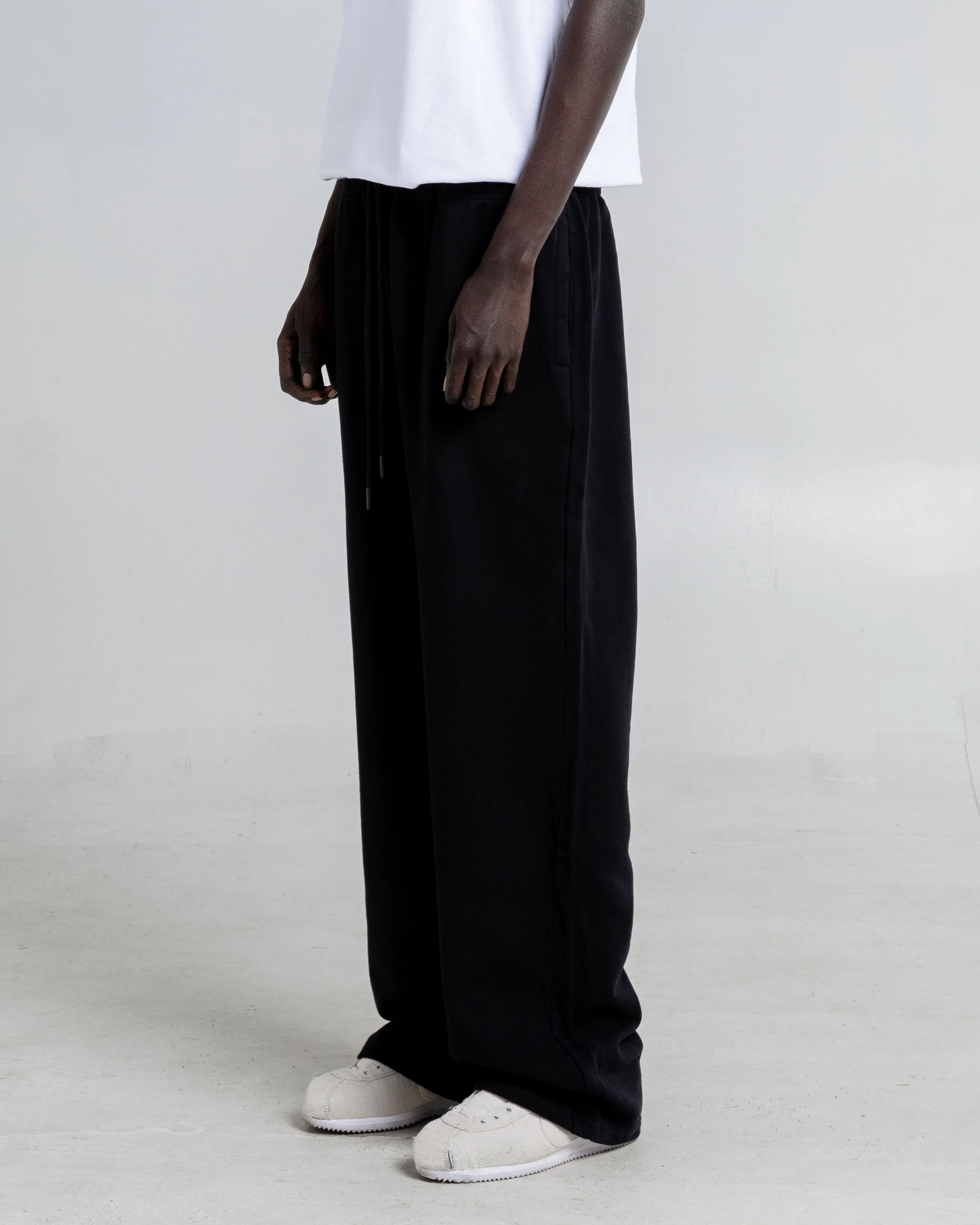 Los Angeles 13.5oz Heavyweight Garment Dye Baggy Sweatpants - Image 9