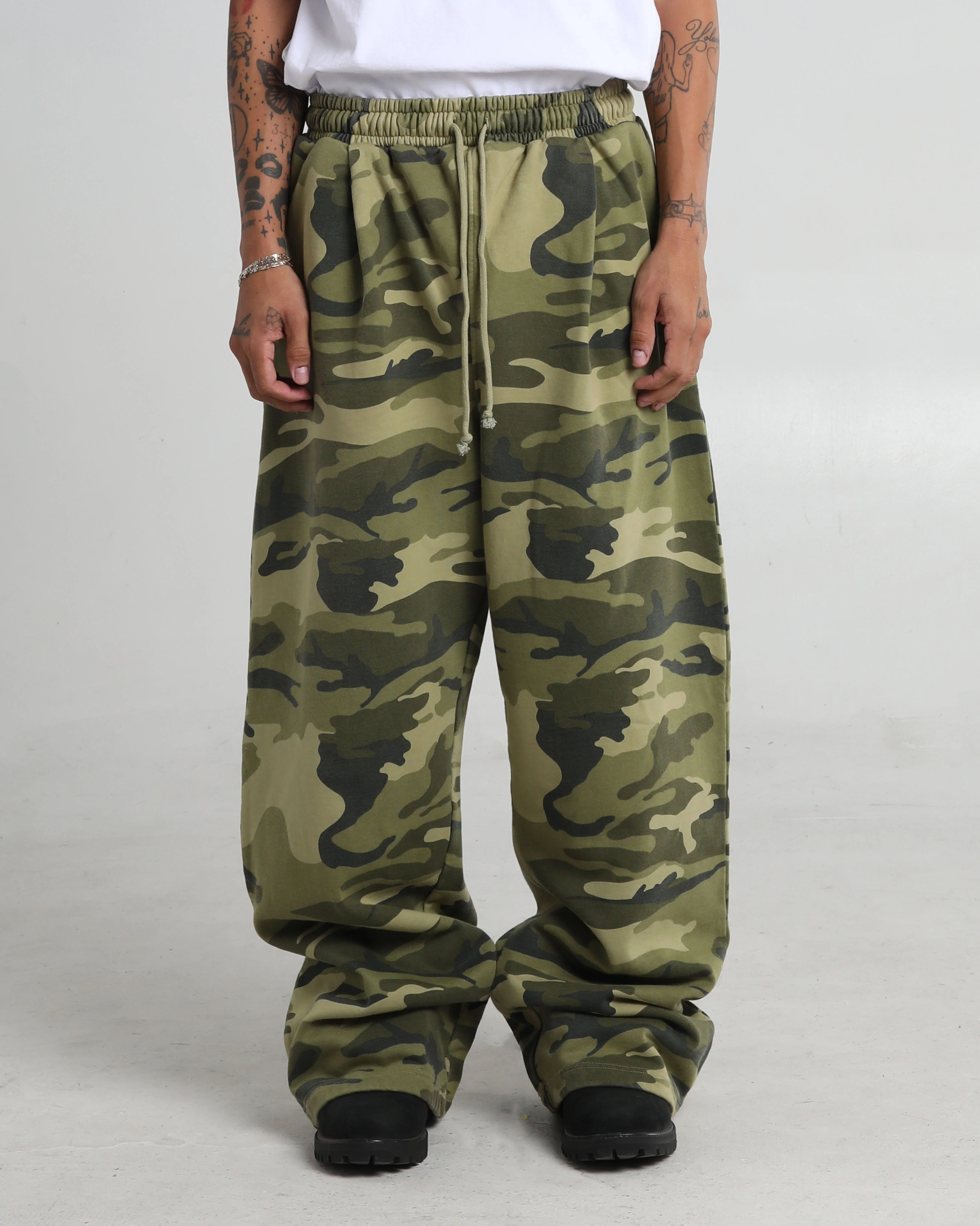 Pleated Sweat Pants - Image 6