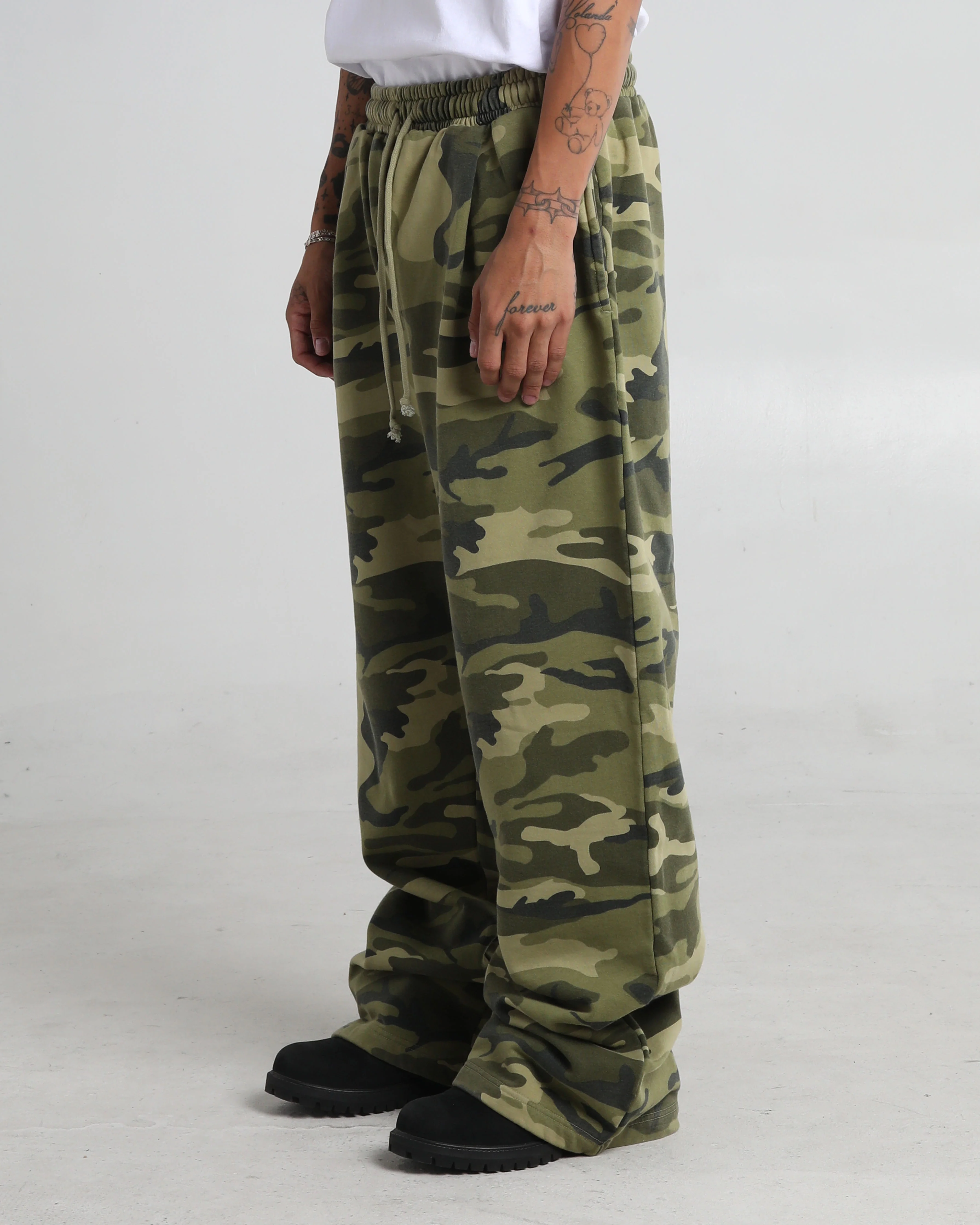 Pleated Sweat Pants - Image 9