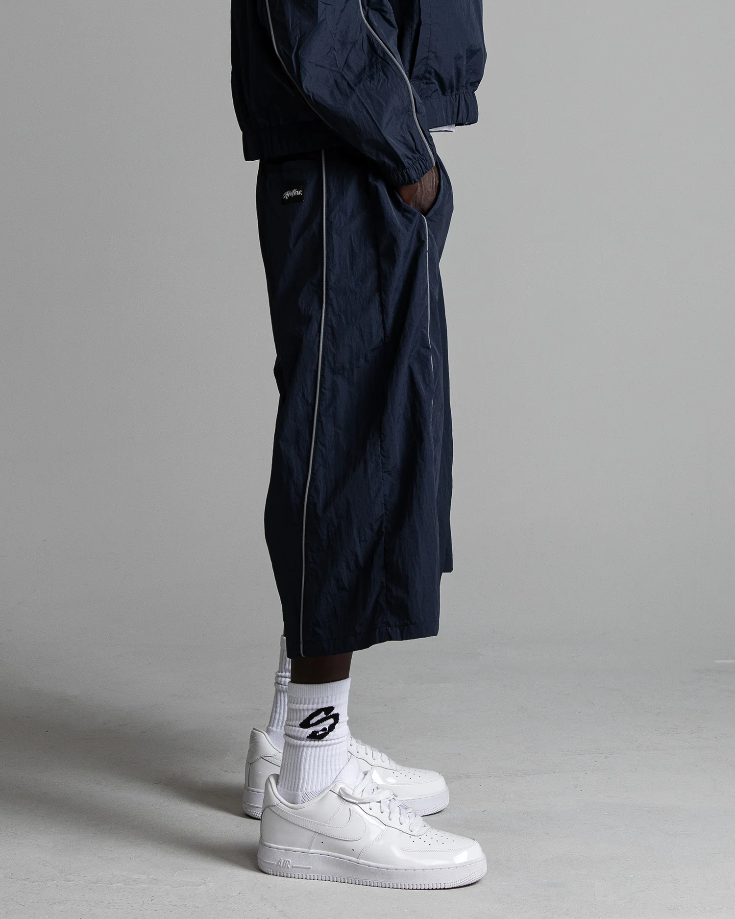 Wind Opps Reflective Shorts - Image 9